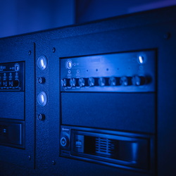 Simone M. - Extended Ascension - Black Wrinkle